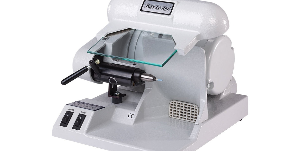 Gremlin Grinder プロトタイプ Chewbe Gremlin Monster Day Prop – Distortions Unlimited